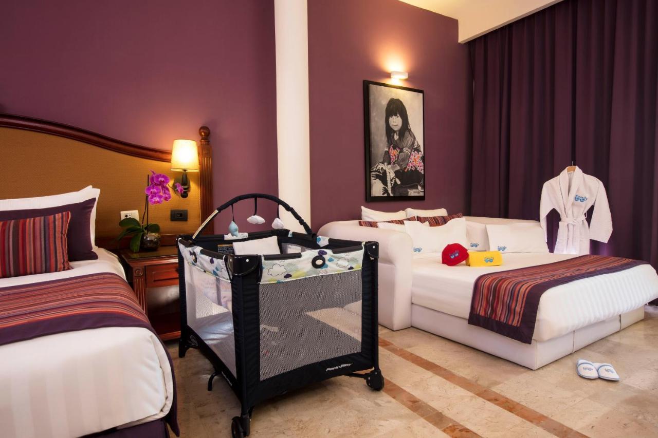 Family Selection At Grand Palladium Vallarta Resort & Spa بونتا مِيتا المظهر الخارجي الصورة